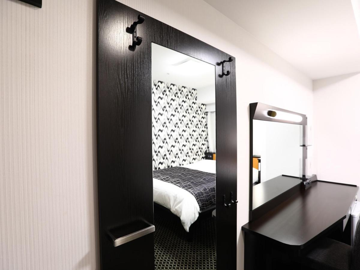 Apa Hotel Osaka Temmabashi Ekimae Екстер'єр фото